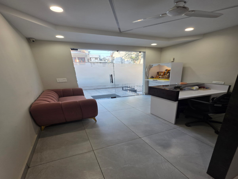  1800 Sq.ft. Office Space for Rent in Sushant Lok, Sector 43 Gurgaon