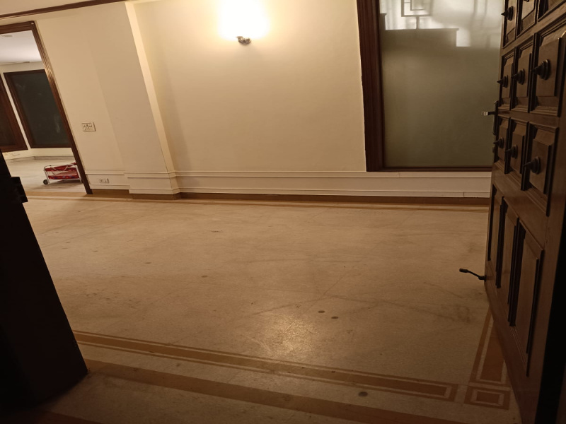 8 BHK 500 Sq. Yards House for Sale in DLF Phase I, Gurgaon