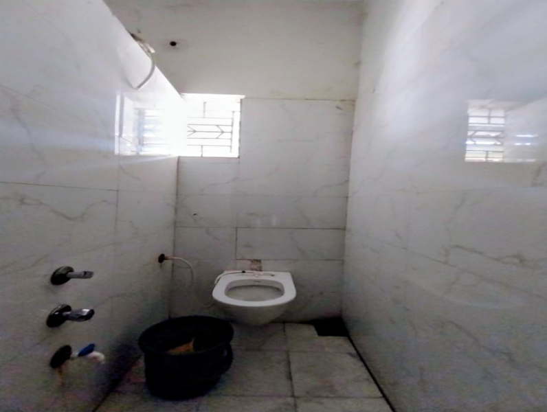  7600 Sq.ft. Factory for Rent in Por, Vadodara