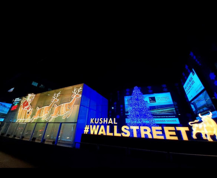  932 Sq.ft. Commercial Shop for Rent in Fergusson College Road, Pune