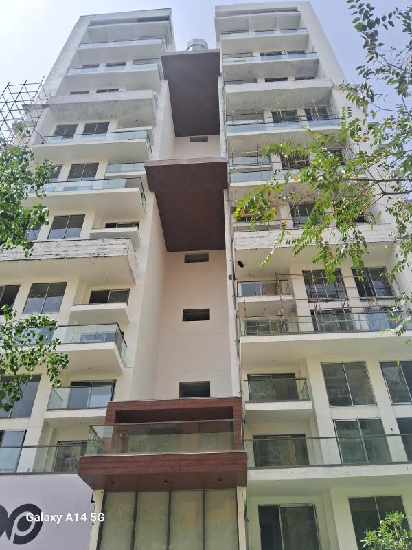 3 BHK 3300 Sq.ft. Apartment for Sale in Sector 82 Faridabad