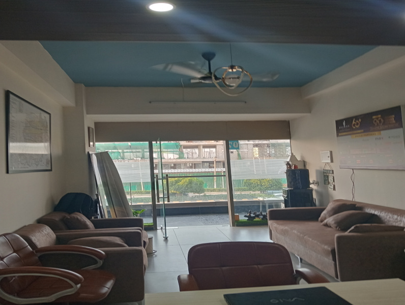 550 Sq.ft. Office Space for Sale in Sector 81 Faridabad