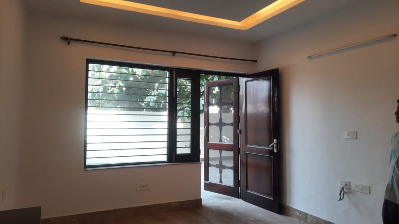 3 BHK 1350 Sq.ft. Builder Floor for Rent in Sector 81 Faridabad