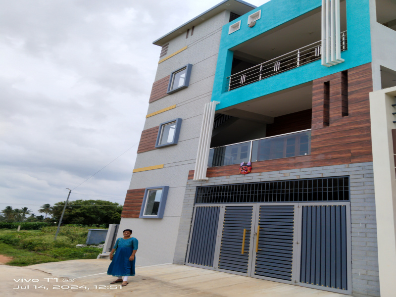 2 BHK 1000 Sq.ft. House for Rent in Hoskote, Bangalore