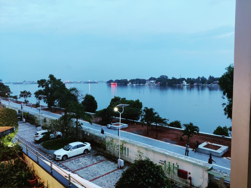 3 BHK 2000 Sq.ft. Apartment for Rent in Marine Drive, Ernakulam
