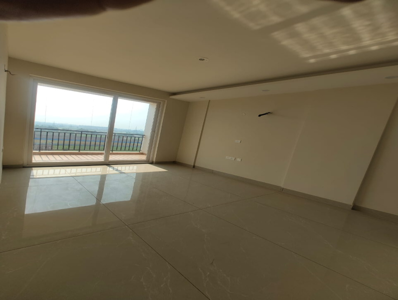 3 BHK 1850 Sq.ft. Apartment for Sale in Kishanpura, Dhakoli, Zirakpur