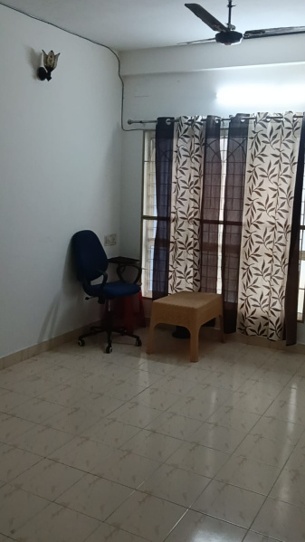 4 BHK 2000 Sq.ft. Villa for Rent in Velachery, Chennai