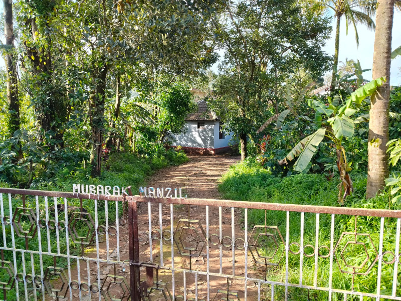  17424 Sq.ft. Residential Plot for Sale in Madikeri, Kodagu