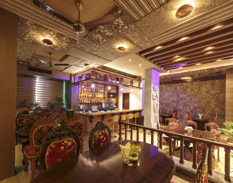  7000 Sq.ft. Hotels for Sale in Nagala Park, Kolhapur