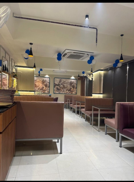  2208 Sq.ft. Showroom for Rent in Sargasan, Gandhinagar