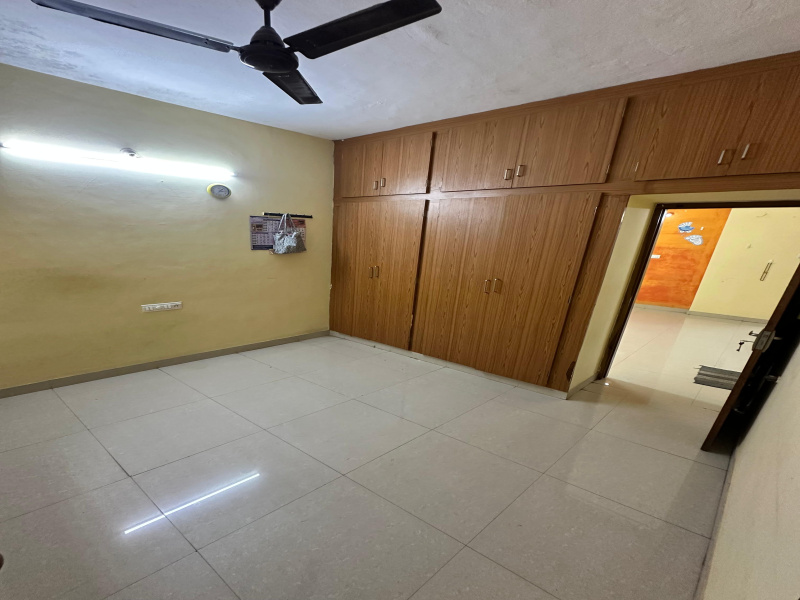2 BHK 1300 Sq.ft. Apartment for Rent in Vinoba Nagar, Shimoga
