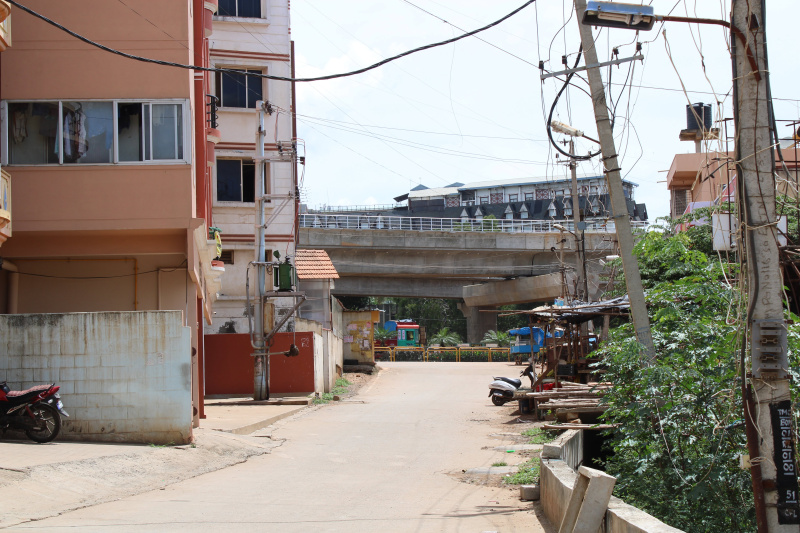  1000 Sq.ft. Commercial Shop for Rent in Bommasandra, Bangalore