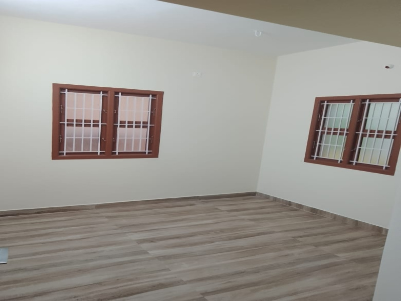 2 BHK 850 Sq.ft. House for Rent in Palayamkottai, Tirunelveli