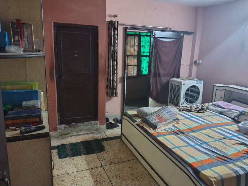4 BHK 1450 Sq. Yards Apartment for Sale in Block ND, Pitampura, Delhi