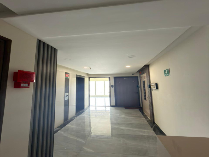 1 BHK 425 Sq.ft. Apartment for Sale in Navpada, Vile Parle East, Mumbai