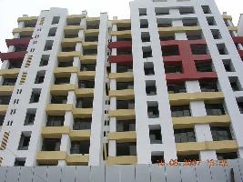 2 BHK Flat for Sale in New Link Road, Mumbai