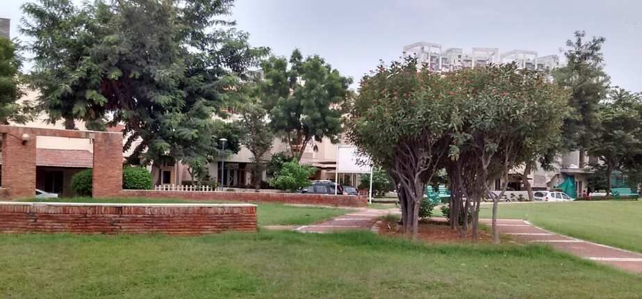 3 BHK House 240 Sq. Yards for Sale in Nirvana Country, Gurgaon