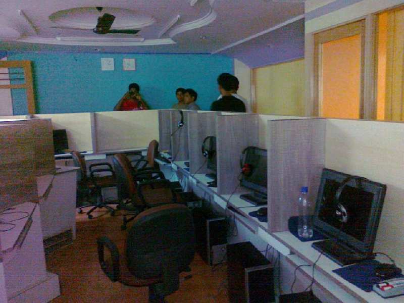 Office Space 500 Sq.ft. for Rent in Feroz Gandhi Market, Ludhiana
