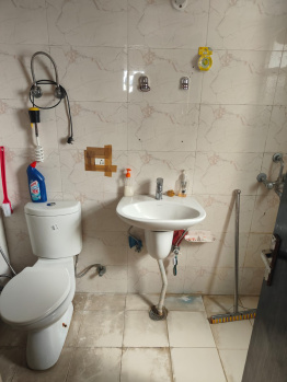 2 BHK Flat for Sale in NH 24 Highway, Ghaziabad