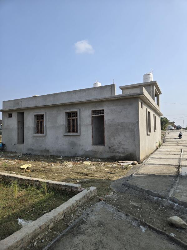  Residential Plot 1449 Sq.ft. for Sale in Chandrabani, Dehradun