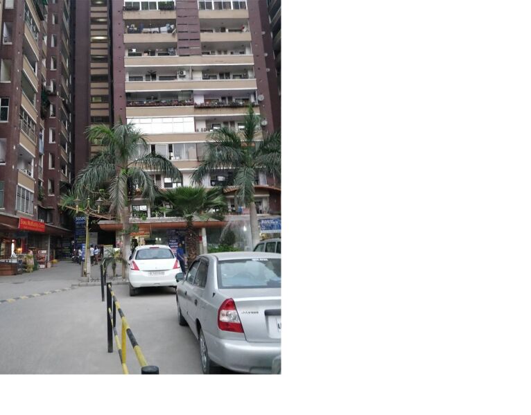  Commercial Shop 340 Sq.ft. for Rent in Nyay Khand 2, Indirapuram, Ghaziabad