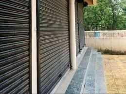  Commercial Shop for Rent in M G Road, Delhi