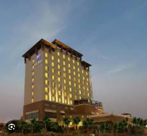 2 BHK Builder Floor 1200 Sq.ft. for Sale in Sector 104 Noida