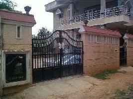 8 BHK House for Sale in Sector 71 Noida