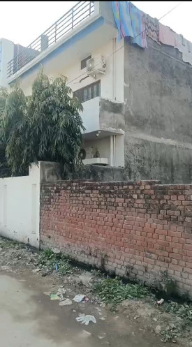  250 Sq. Yards Residential Plot for Sale in Dhorra, Aligarh