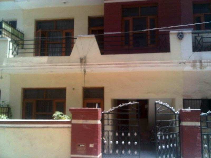 3 BHK House 107 Sq. Yards for Sale in