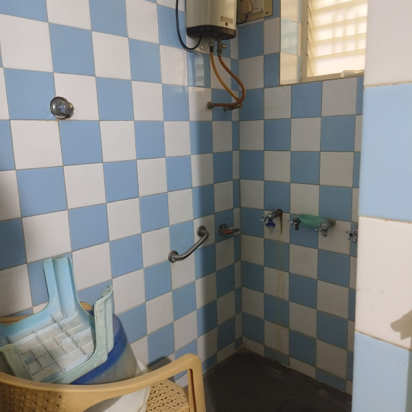 2 BHK 800 Sq.ft. Apartment for Rent in Alkapuri, Vadodara
