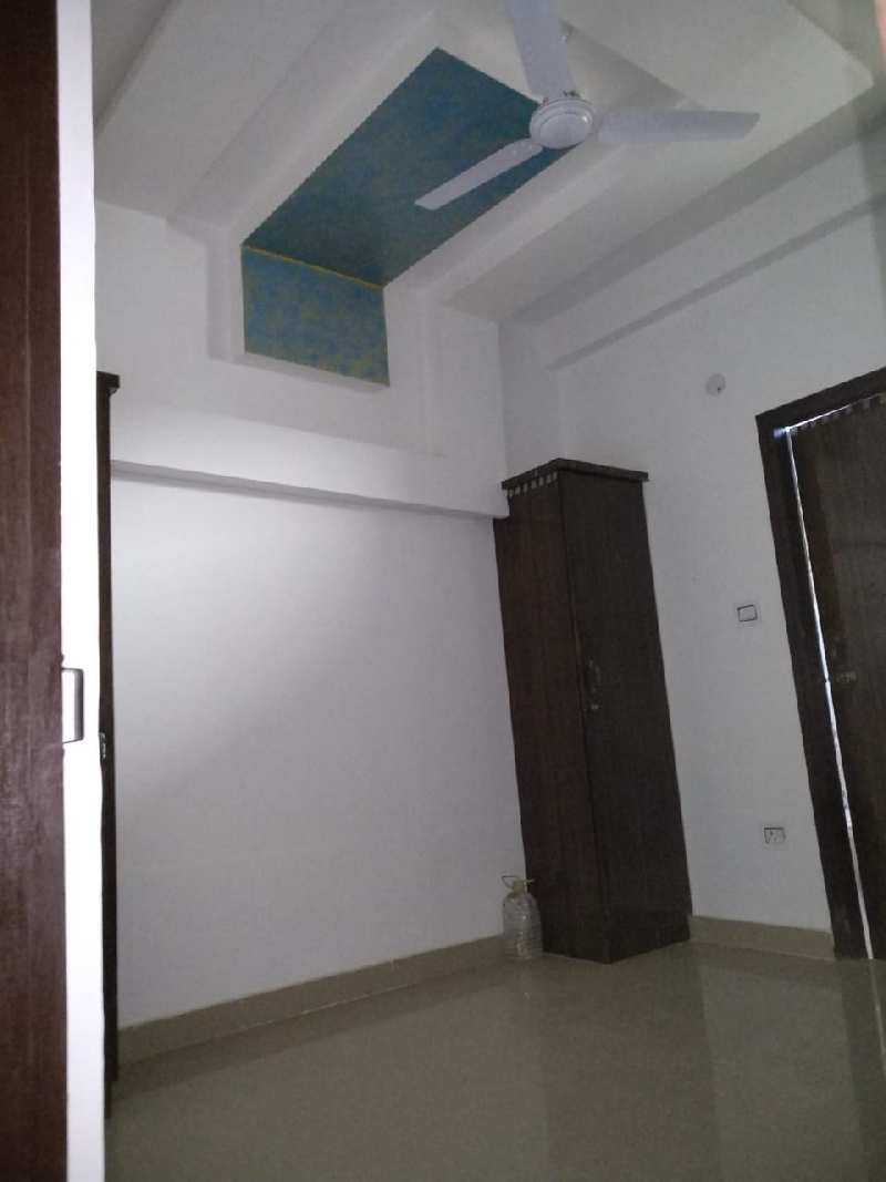 2 BHK Builder Floor 700 Sq.ft. for Sale in Dlf Ankur Vihar, Ghaziabad
