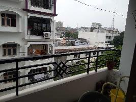 2 BHK Flat for Sale in Hazratganj, Lucknow
