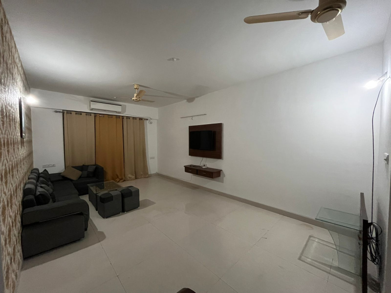 4 BHK Apartment 2500 Sq.ft. for Rent in A B Road, A B Road, Indore