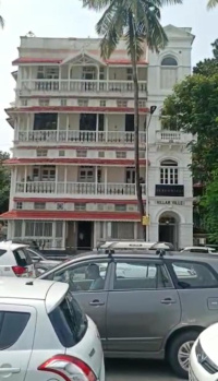  Commercial Shop for Sale in Opera House, Girgaon, Mumbai