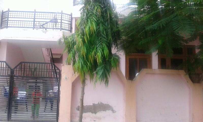 3 BHK House 180 Sq. Yards for Sale in