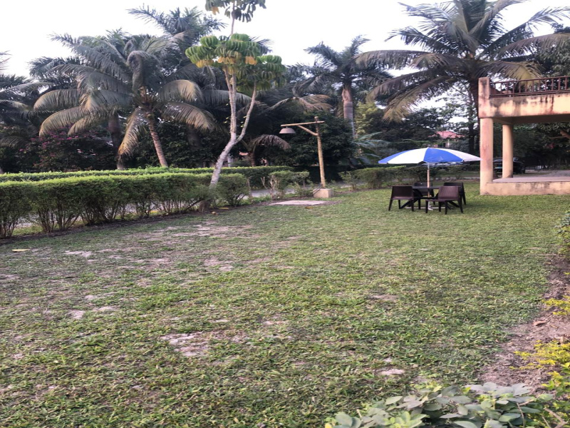 2 BHK 1600 Sq.ft. Villa for Sale in V I P Road, Kolkata