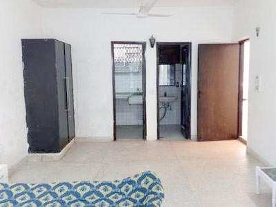 2 BHK Residential Apartment 1250 Sq.ft. for Rent in Kalkaji Extension, Delhi