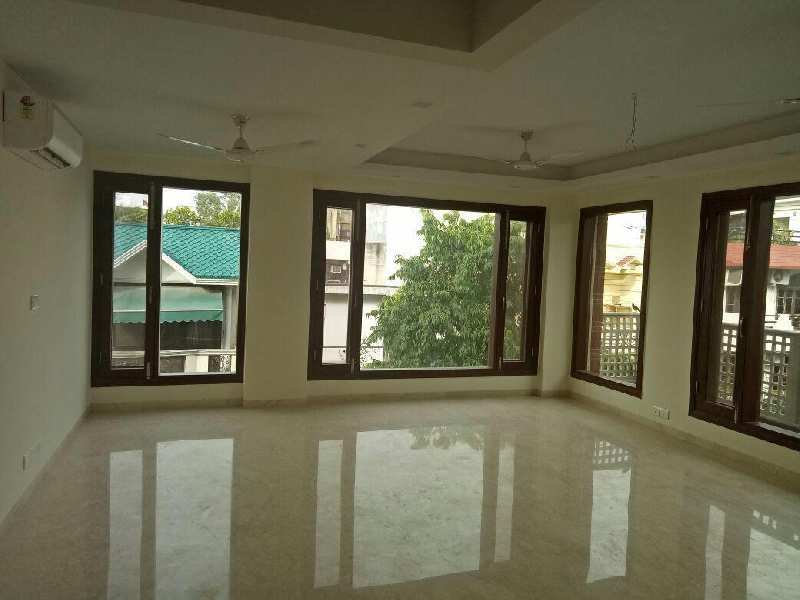3 BHK Apartment 1600 Sq.ft. for Sale in Block D,