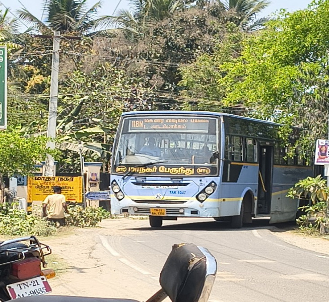  1200 Sq.ft. Commercial Land for Sale in Madambakkam, Chennai