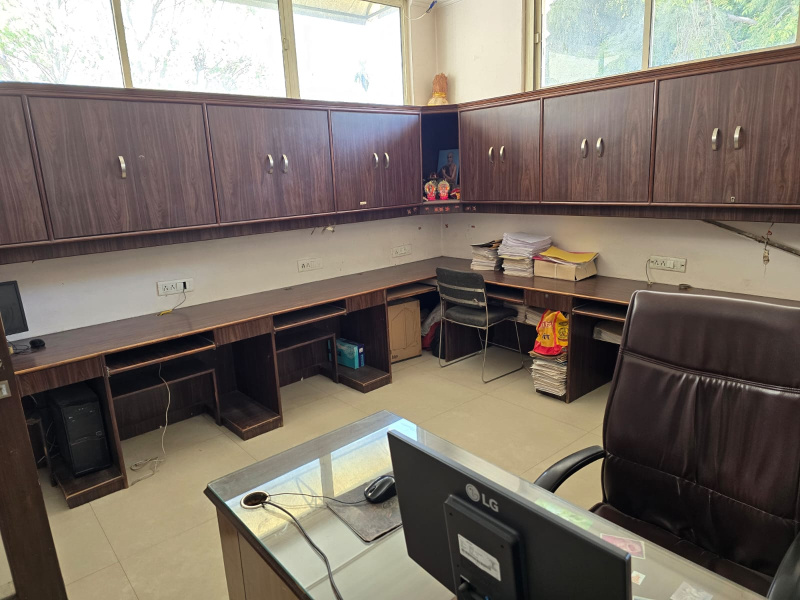  2000 Sq.ft. Office Space for Rent in Shohrab Gate, Meerut