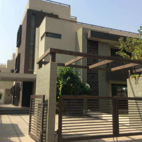 5 BHK House 700 Sq. Yards for Sale in Thaltej, Ahmedabad
