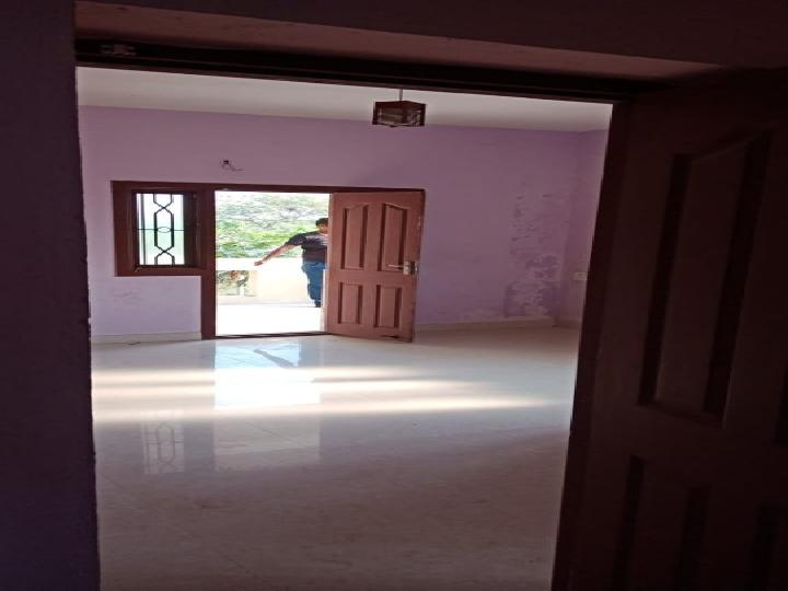 4 BHK 1500 Sq.ft. House for Sale in Kundrathur, Chennai