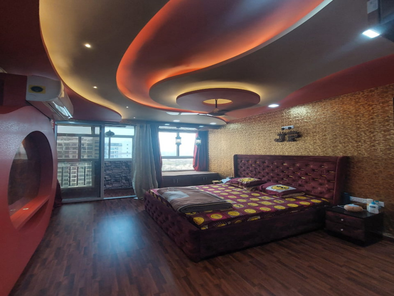 3.5 BHK Apartment 1810 Sq.ft. for Sale in Techzone 4, Greater Noida
