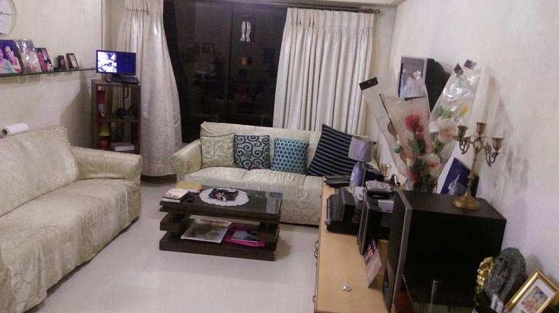 2 BHK Apartment 925 Sq.ft. for Sale in New Link Road, Mumbai