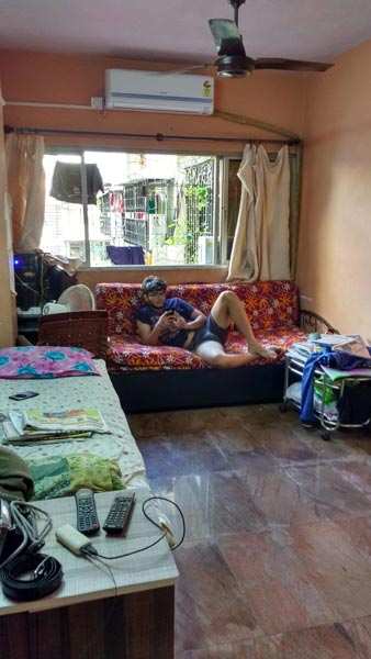  Apartment 360 Sq.ft. for Sale in Borivali West, Mumbai