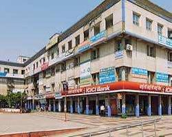  Commercial Shop for Rent in Mg Road, Mumbai