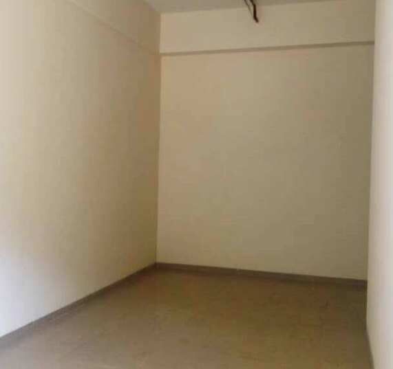  Commercial Shop 429 Sq.ft. for Sale in Ghatkopar East, Mumbai