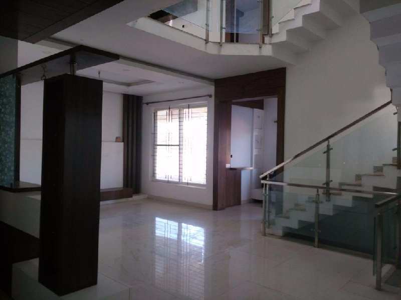 3 BHK Villa 2800 Sq.ft. for Rent in Akshay Nagar, Bangalore