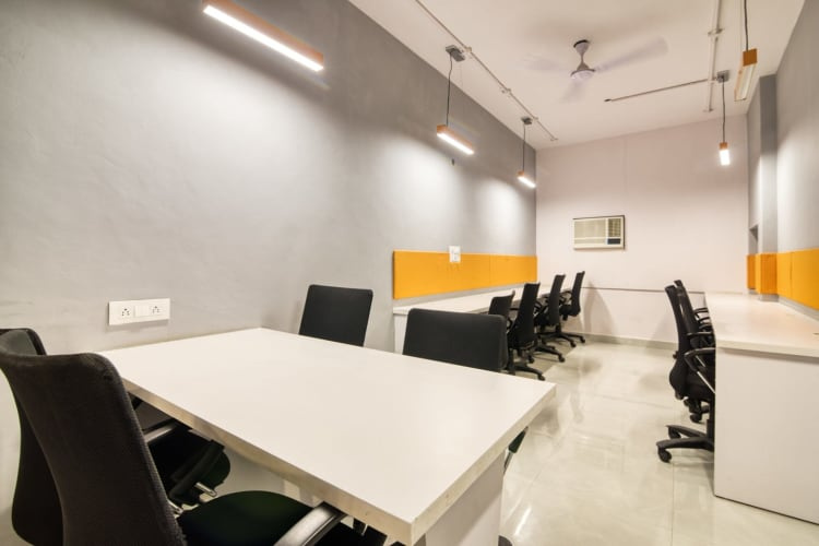  Office Space 7200 Sq.ft. for Rent in Block F Saket, Delhi